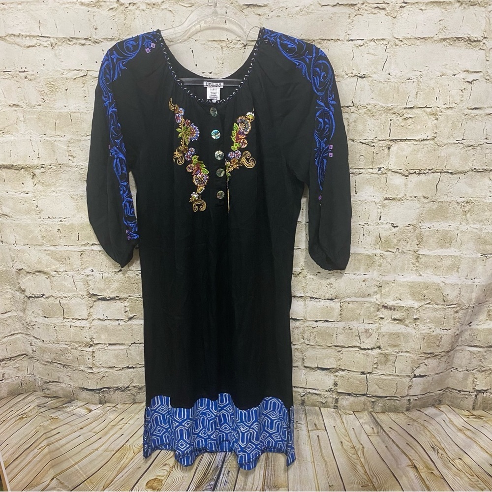 Usindo Black Blue Floral Embroidered Popover 3/4 Sleeve Coverup Dress